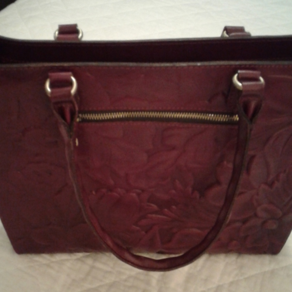 Hand bag